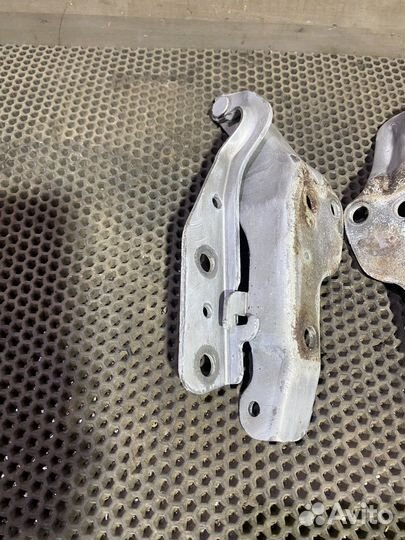 Петли капота SsangYong Actyon Sports 1 Актион