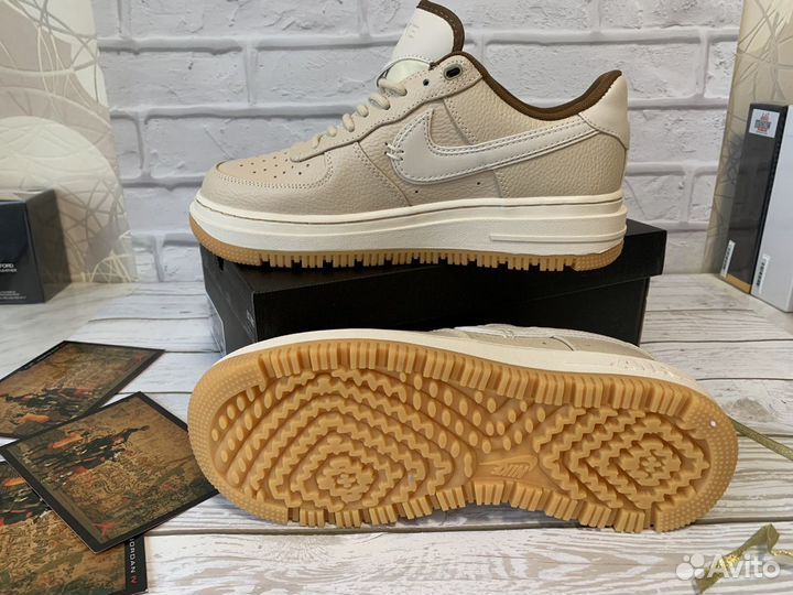 Кроссовки мужские nike air force luxe