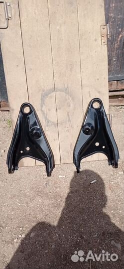 Передние рычаги Renault Logan 2