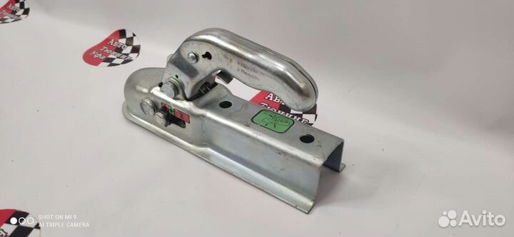 Тягово-сцепное устройство под профиль