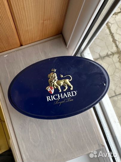 Жестяная банка из-под чая Richard