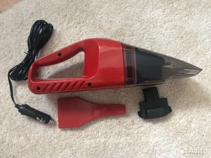 Автомобильный пылесос