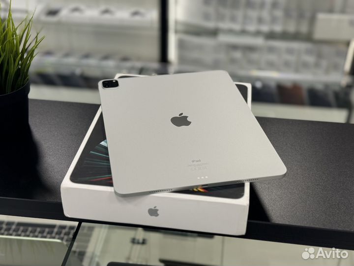 Apple iPad Pro 12.9 (2021) 128Gb Wi-Fi (Silver)