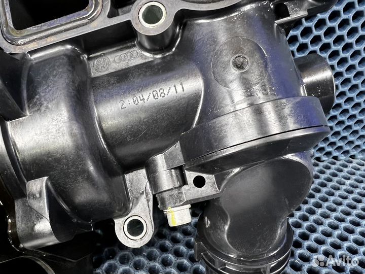 Помпа Термостат Tiguan Audi A5 Q5 A4 Passat CC