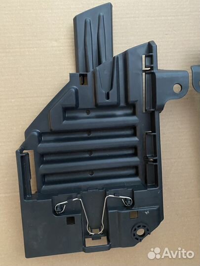 Кронштейны крепления фар