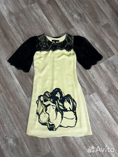 Платье женское с кружевом