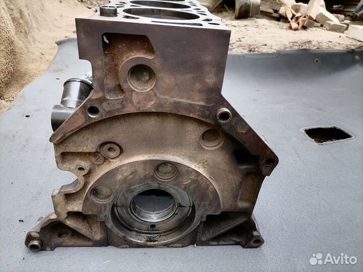 Блок двигателя 2.0 HDI для Citroen Xsara 2000-2005