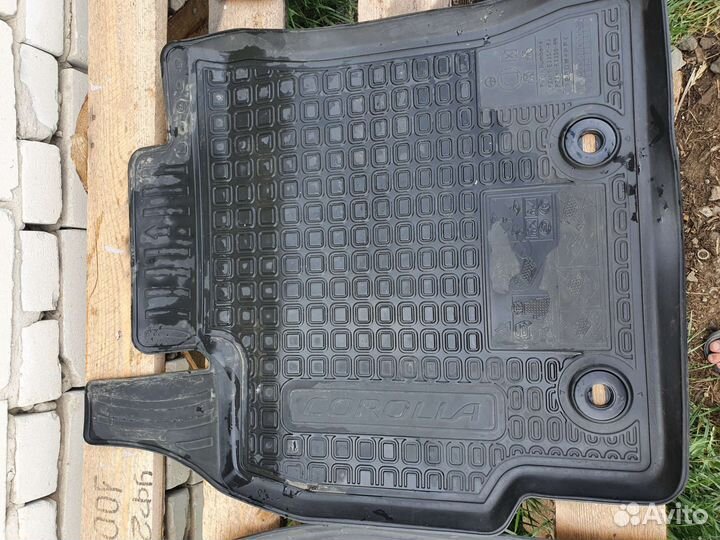 Ковры в салон автомобиля corolla 170