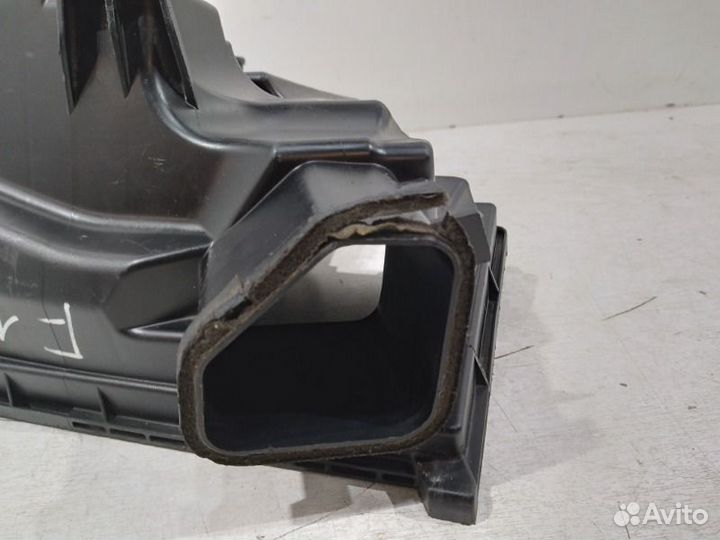 Корпус воздушного фильтра Nissan Teana J32 2008