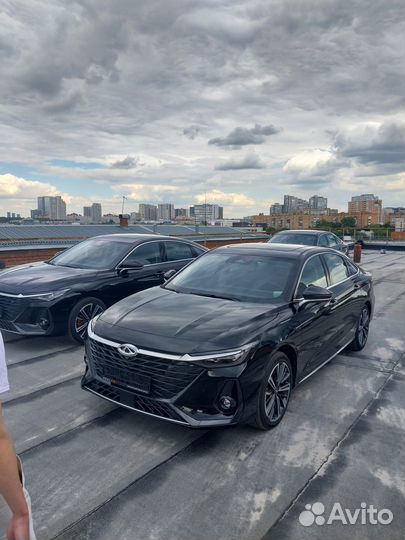 Водитель на авто компании 5/2