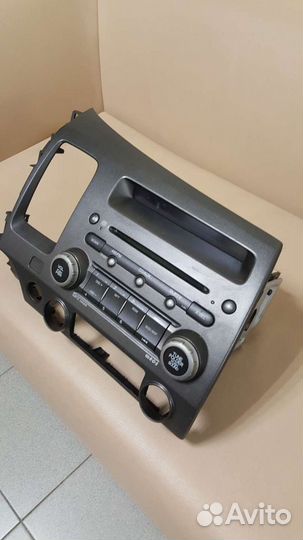 Магнитола Honda civic 4d