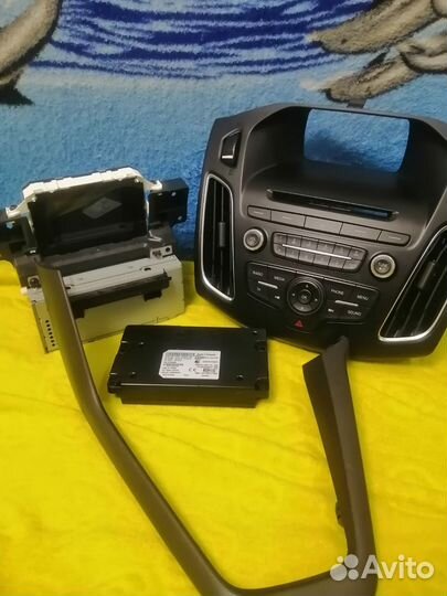 Форд Фокус 3 магнитола, мультимедиа синк3