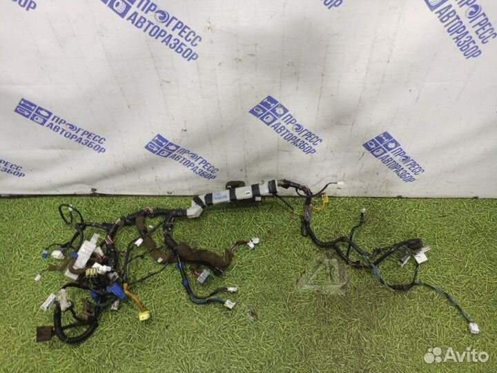 Проводка салона Nissan Almera Classic седан 1.6