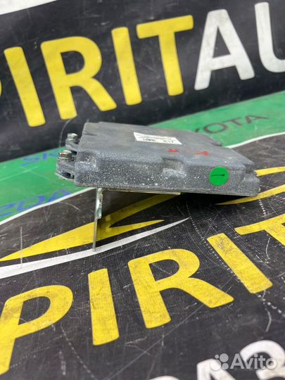 Блок электронный Kia Quoris 1 G8BE 2012-2019