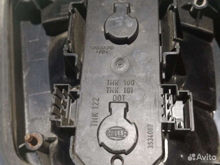 Фонарь задний правый Volvo 940