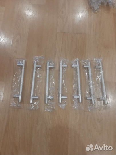 Мебельные ручки