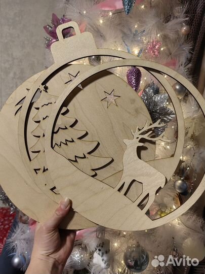 Панно из дерева