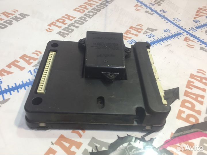 Крайслер 300M Модуль Комфорта