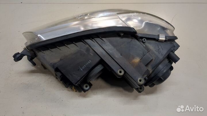 Фара (передняя) правая Volkswagen Touran, 2007