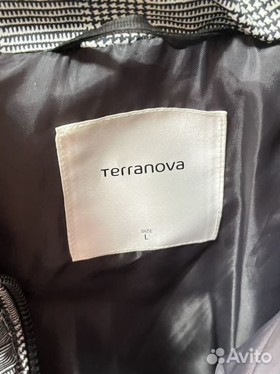 Укороченная дутая куртка terranova