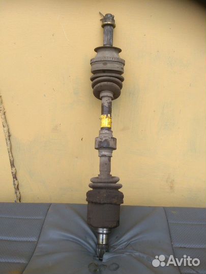 Левый привод полуось Hyundai Sonata 5