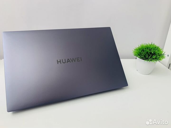 Ноутбук Huawei matebook d16