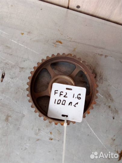 Шестерня (шкив) распредвала от Ford Focus II 2005