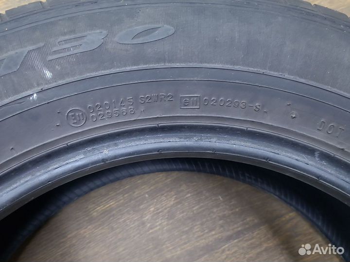 Dunlop Grandtrek ST30 225/65 R17 102H