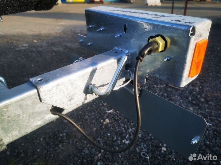 Прицеп лодочный до 4.3м 81771D 101 мзса