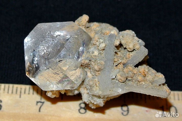 Оптический флюорит, кварц, сидерит. Лот №1068