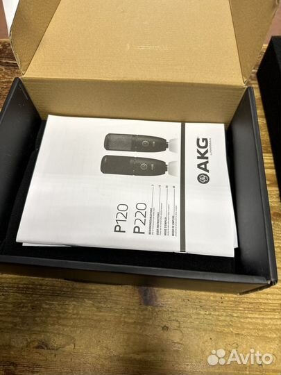 Микрофон AKG P120