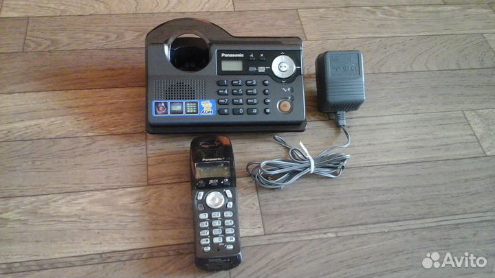 Телефон dect Panasonic KX-TCD245 RU