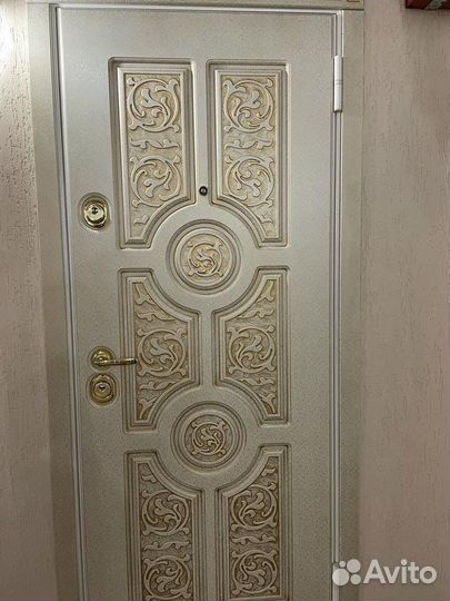Дверь входная металлическая