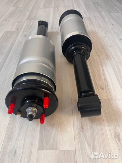 Пневмостойка передняя Discovery 3 4 Range Sport 1