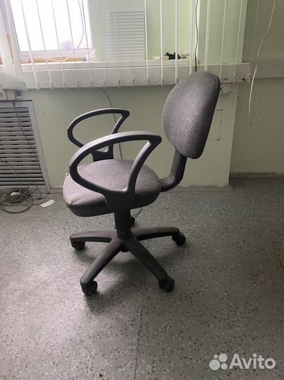 Компьютерное кресло