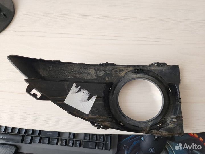 Накладка птф Renault Fluence