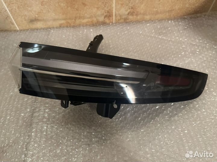 Фанарь задний правый на Lixiang L7