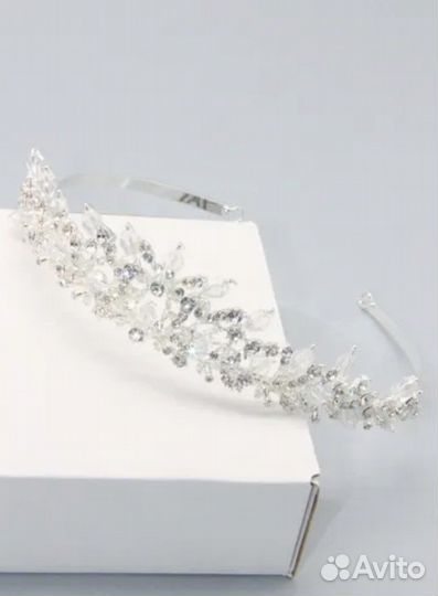 Свадебная диадема