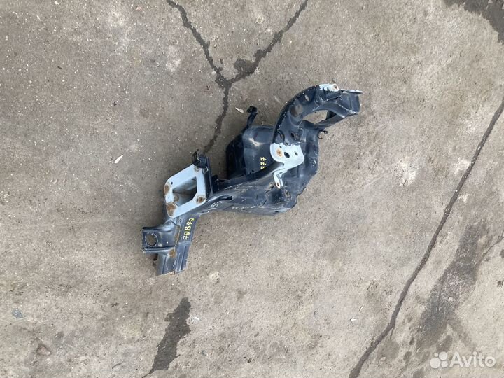 Лонжерон передний правый Mitsubishi Outlander XL