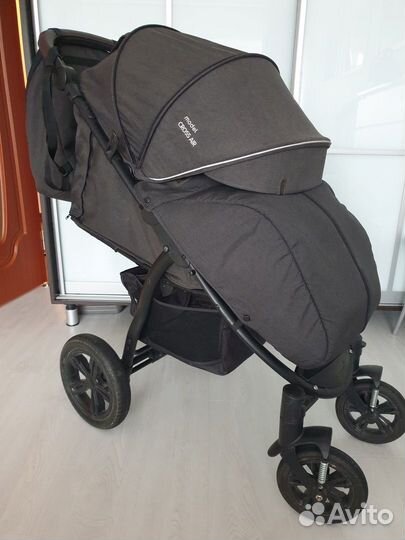 Прогулочная коляска bubago cross air