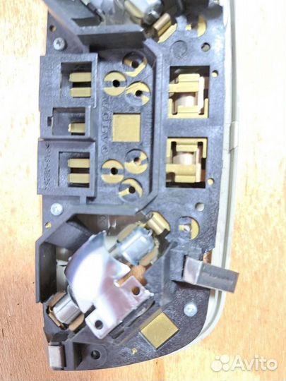 Плафон салонный Volvo XC90 2002