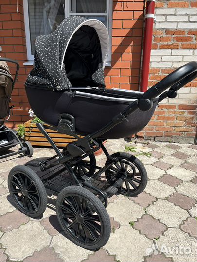 Коляска 2 в 1 Riko Basic