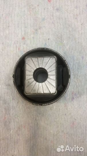 Сайлентблок подрамника Vika Ауди Q7