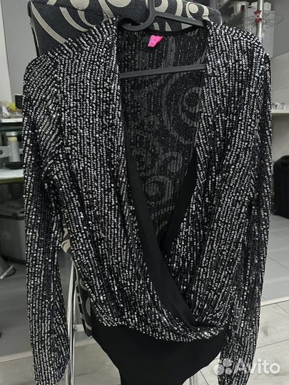 Боди в пайетках