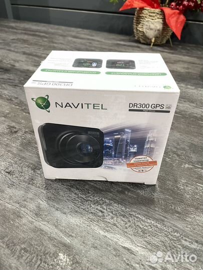 Видеорегистратор navitel dr300 gps