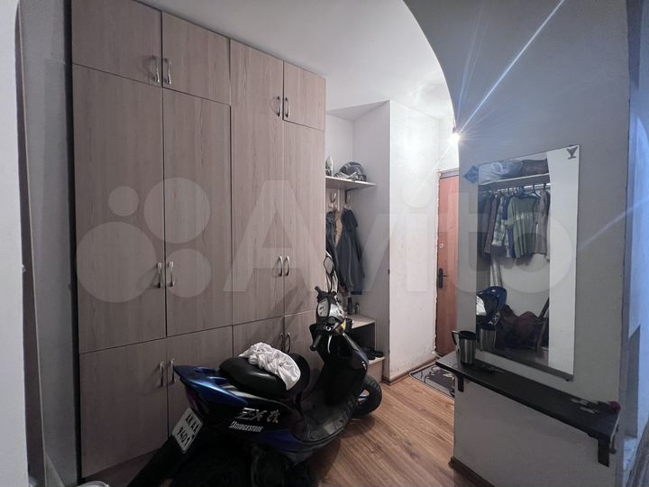 3-к. квартира, 73 м², 1/2 эт.