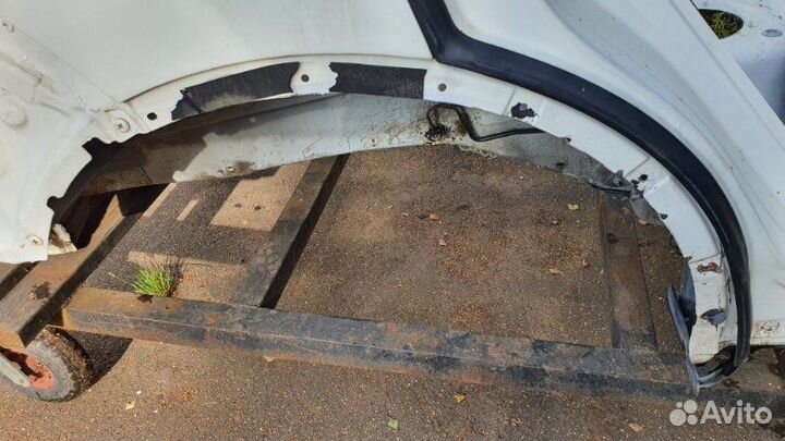 Крыло заднее правое Porsche Cayenne 958 2011