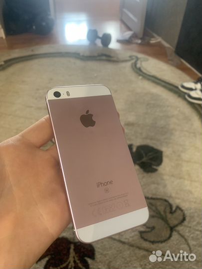 iPhone SE, 16 ГБ