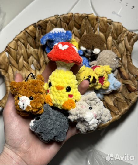 Брелоки подвески вязаные ручная работа