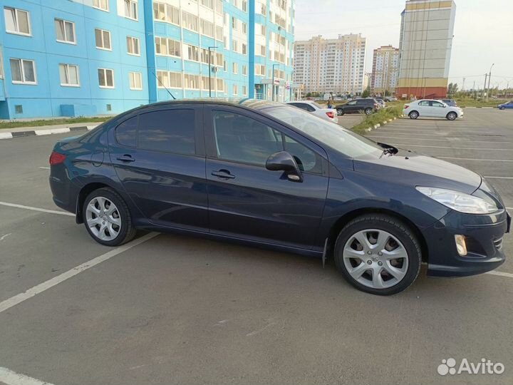 Peugeot 408 1.6 AT, 2014, 136 000 км